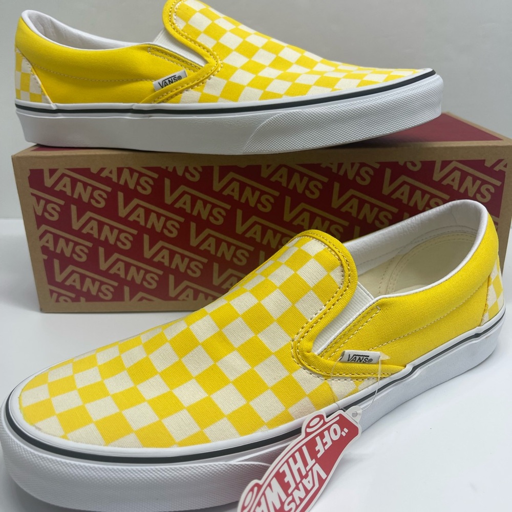 Vans Men’s Classic Slip-On
(Checkerboard) Cyber Yellow Sneakers 
VN0A33TB42Z
